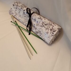 Knitting Needle "Safe Storage"